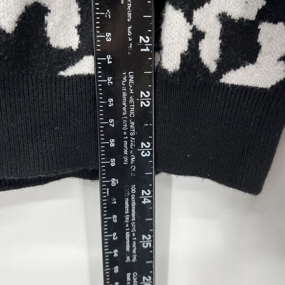 Philosophy Sweater Womens Medium Black Ikat Animal Print Bell Sleeves Pullover - Picture 3 of 8